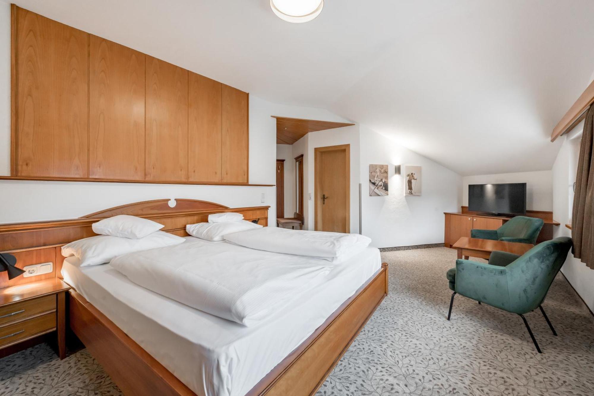 Hotel Zum Gourmet Зеефельд в Тироле Номер фото