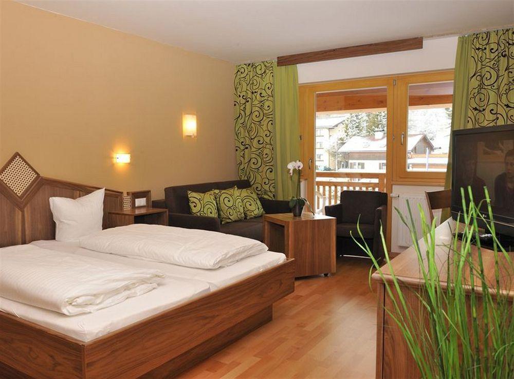 Hotel Zum Gourmet Зеефельд в Тироле Экстерьер фото