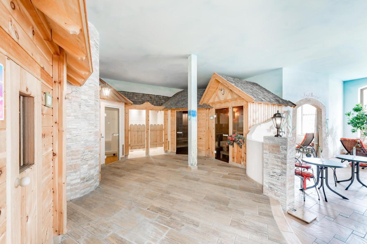 Hotel Zum Gourmet Зеефельд в Тироле Экстерьер фото